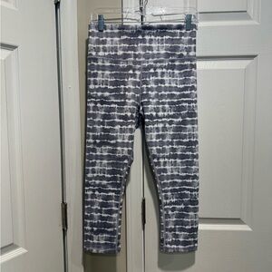 Athleta women’s medium leggings. New, never worn.